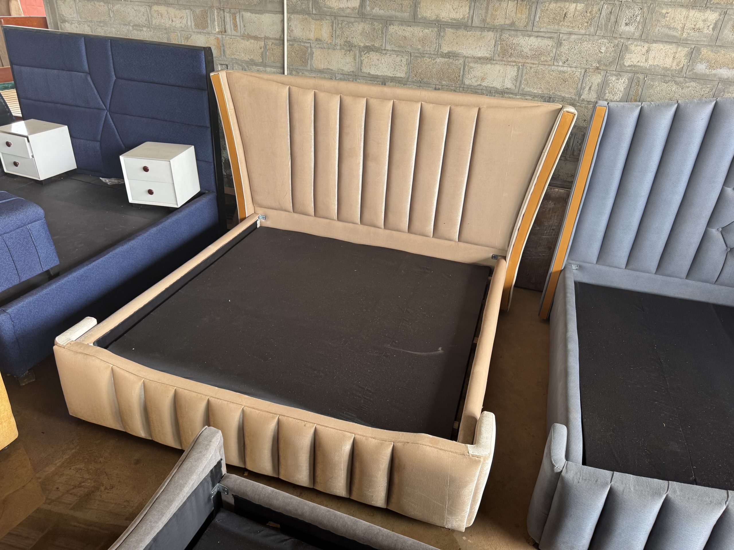 luckyjbfurniture,com