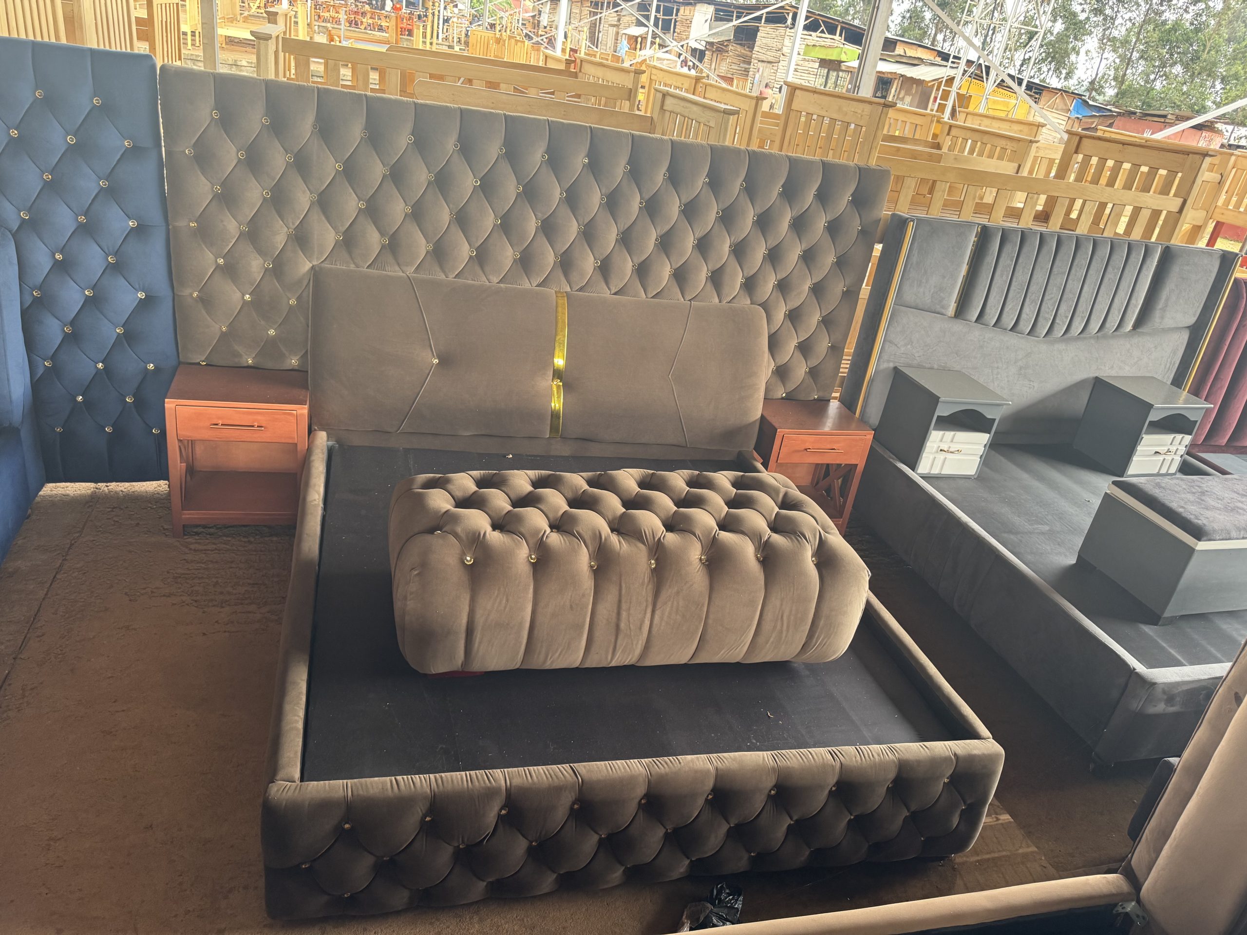 luckyjbfurniture,com